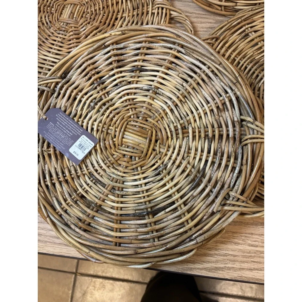 NWT Williams Sonoma Brown Rattan Chargers With Handles (Set of 6)